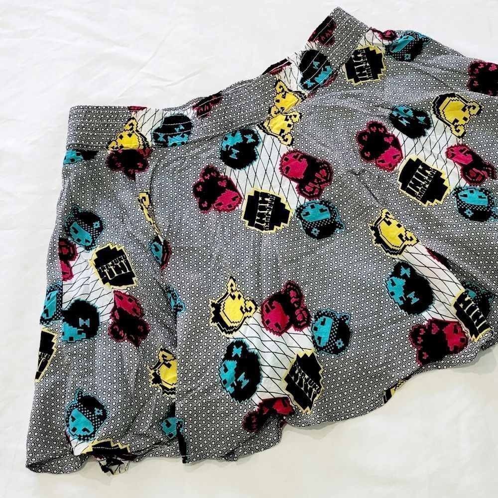 PRICE DROP 🔥 HARAJUKU MINI for Target Skirt